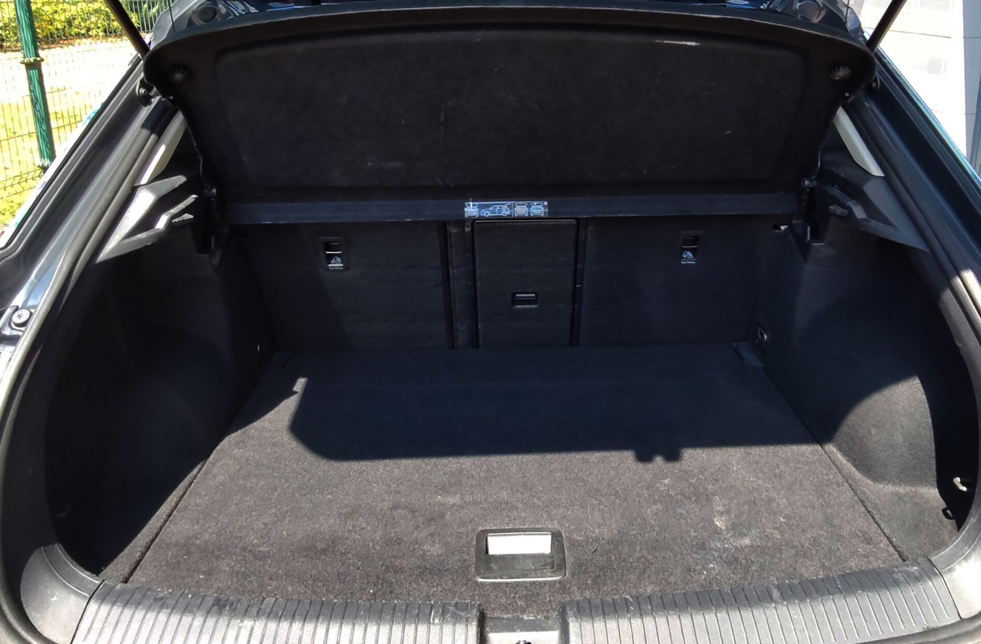 Volkswagen T-Roc Advance 1.0 TSI - foto 15