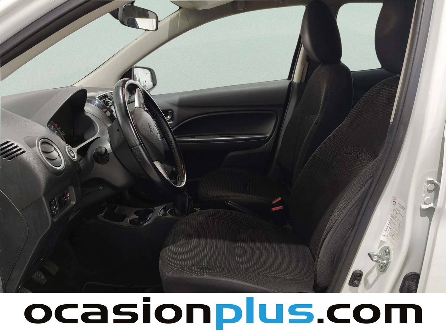 Foto Mitsubishi Space Star Mitsubishi Space Star Star 120 MPI Motion (80 CV)