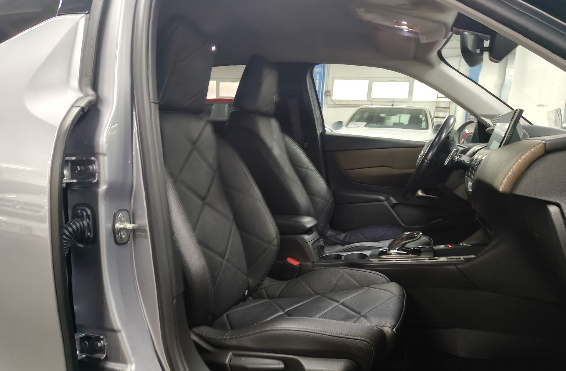 DS DS 3 Crossback PureTech 130 Grand Chic EAT8 - foto 21