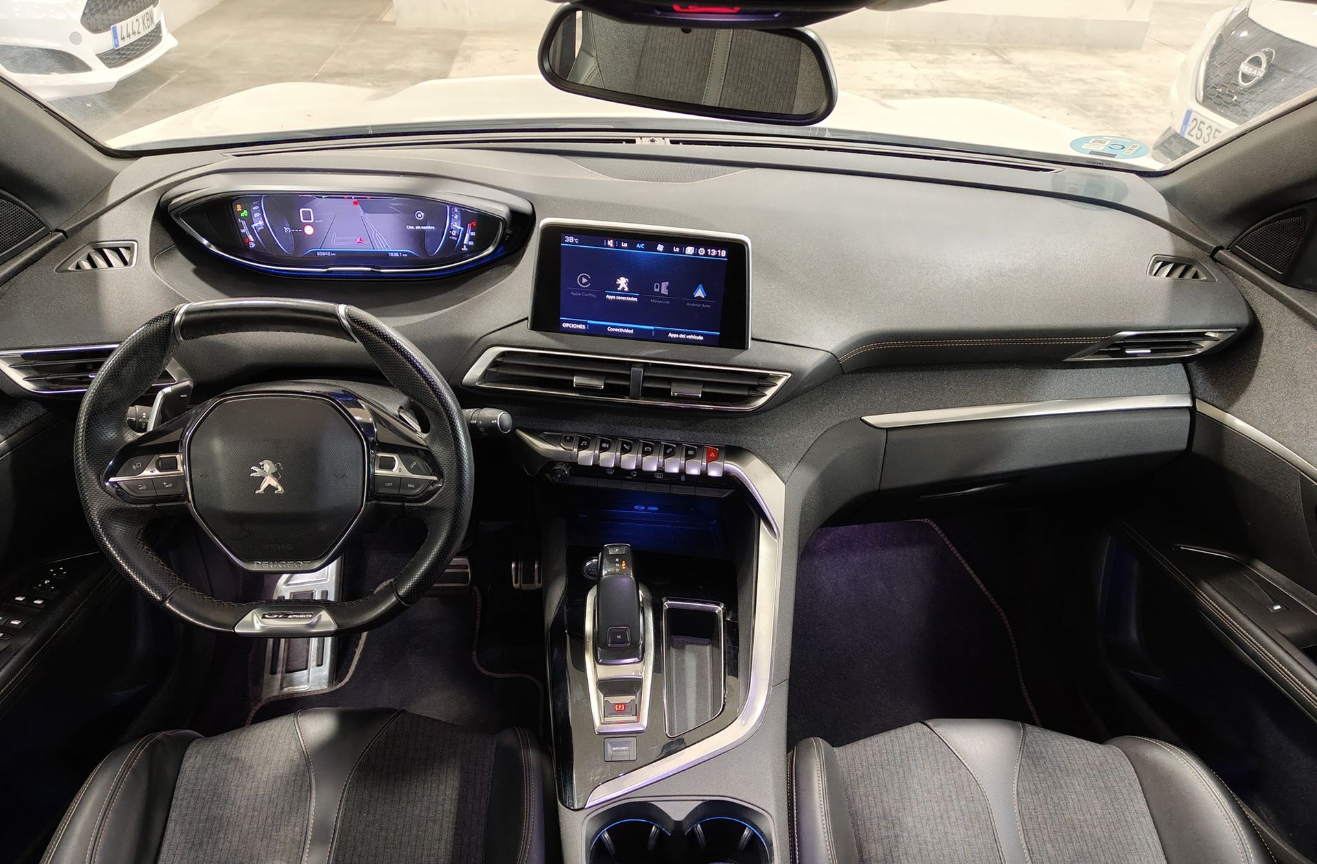 Peugeot 5008 PureTech 130 GT Line EAT8 7 plazas - foto 9