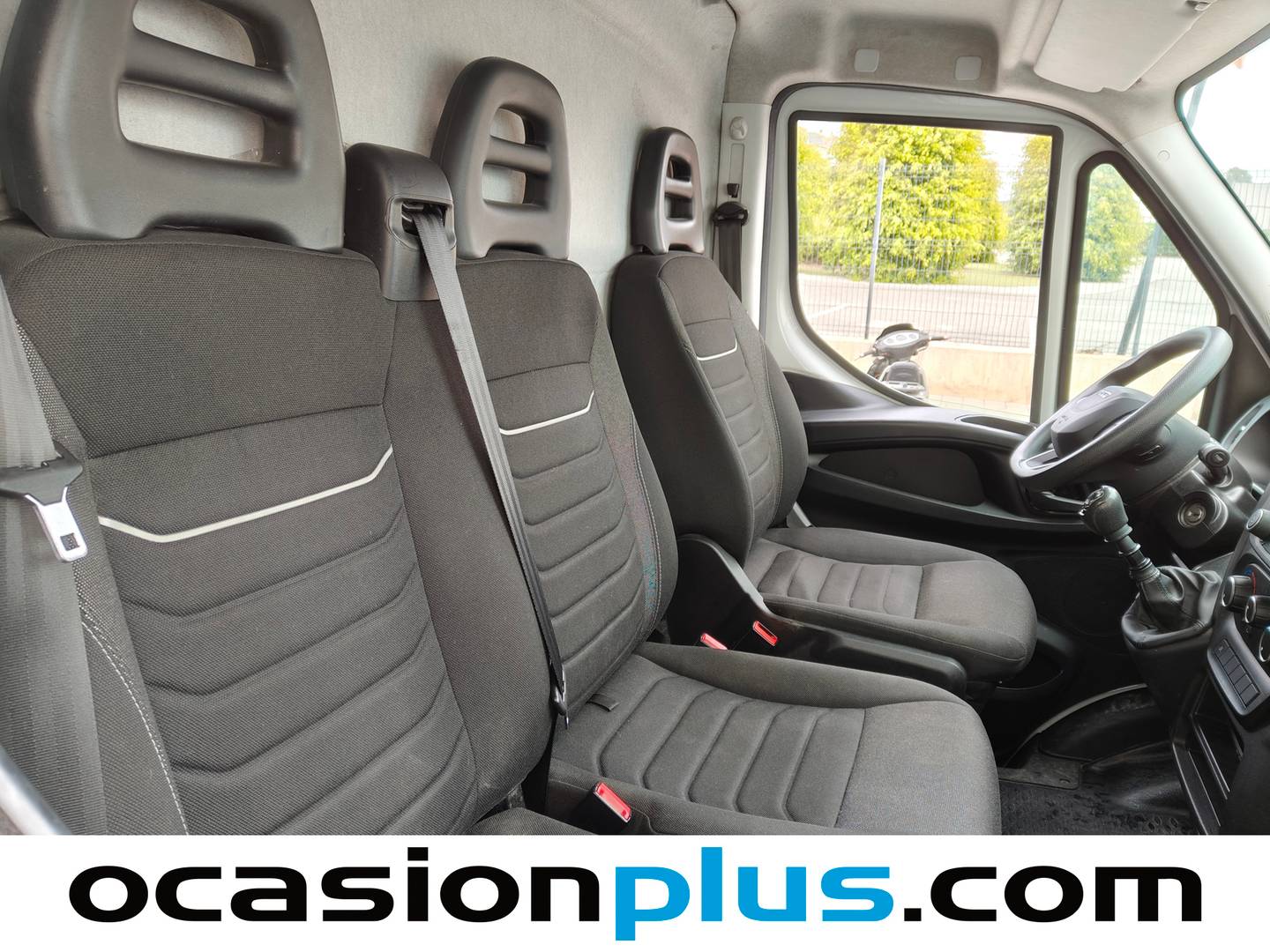 Fotos maletero Iveco Daily Iveco Daily Furgon 35S 16 V 4100/H2 LD (156 CV)