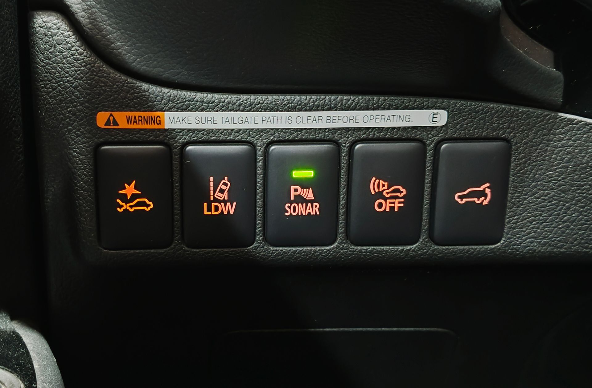 Mitsubishi Outlander 2.0 PHEV Kaiteki 4WD - foto 27
