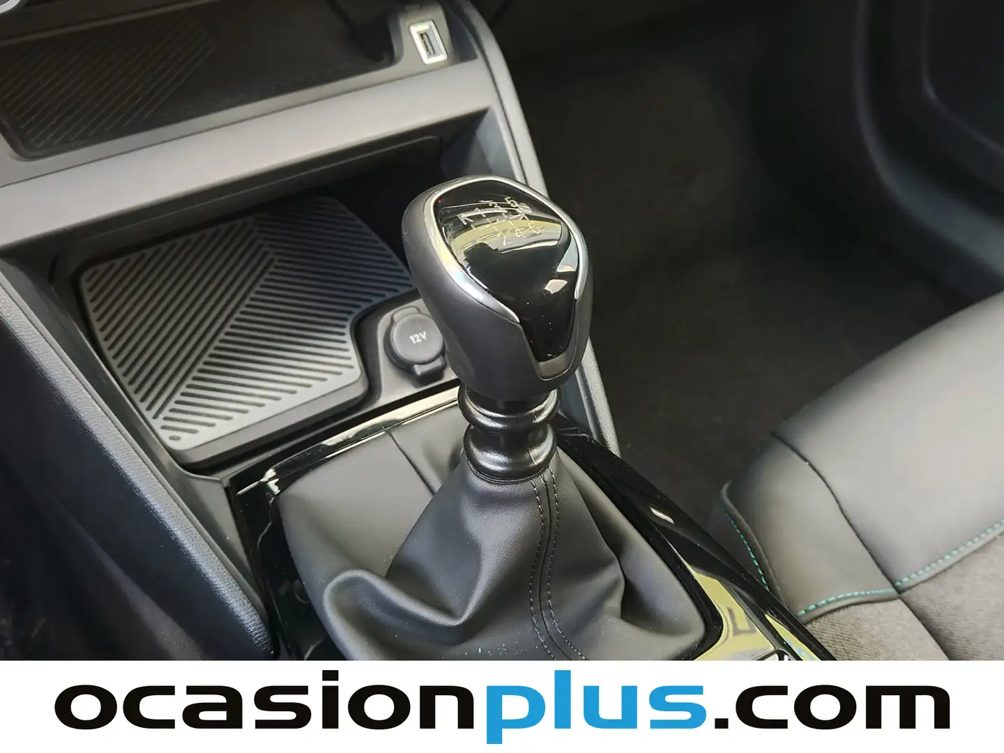 Foto Citroën C4 Citroen C4 PureTech 130 S&S Plus (131 CV)