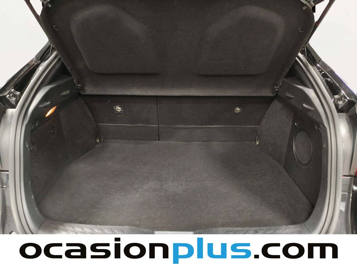 Fotos maletero Toyota C-HR Toyota C-HR 180H GR Sport (184 CV)