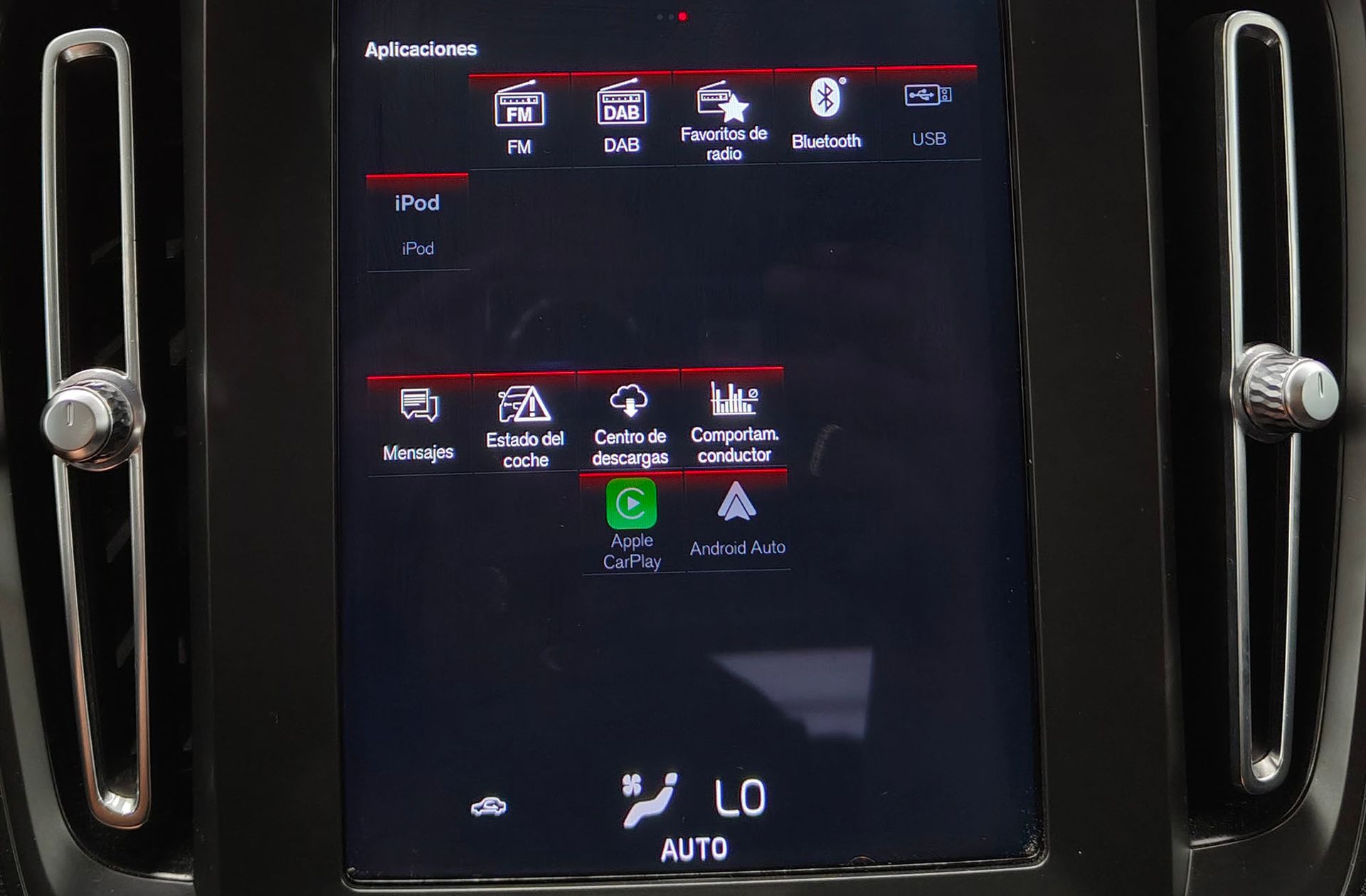 Volvo XC40 T2 Momentum Core - foto 8