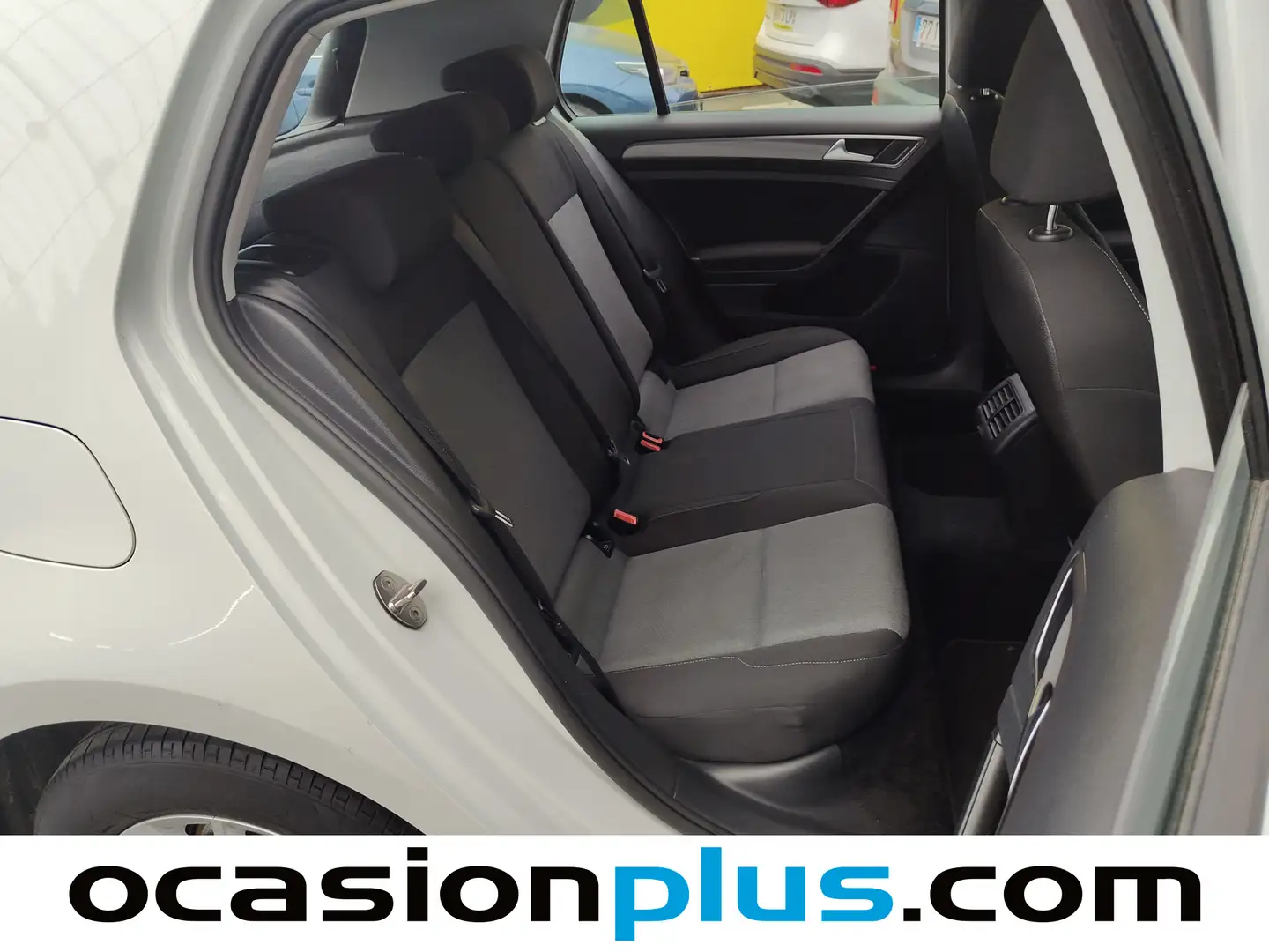 Foto Volkswagen Golf Volkswagen Golf Business & Navi 1.6 TDI BMT (110 CV) DSG