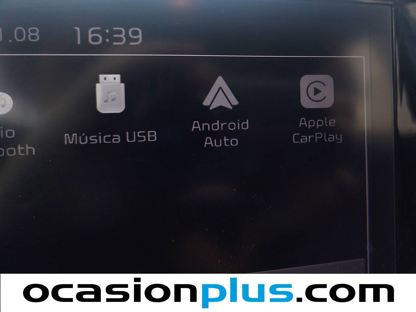 Extras y acabados del KIA Stonic KIA Stonic 1.0 T-GDi MHEV iMT Concept (100 CV)