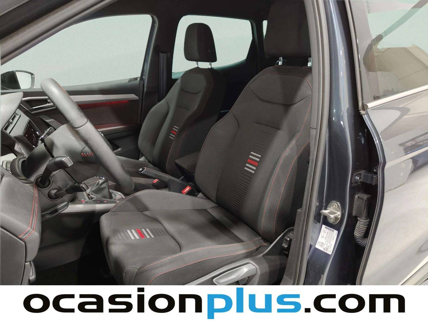 Foto asientos delanteros Seat Arona Seat Arona 1.0 TGI GNC FR (90 CV)