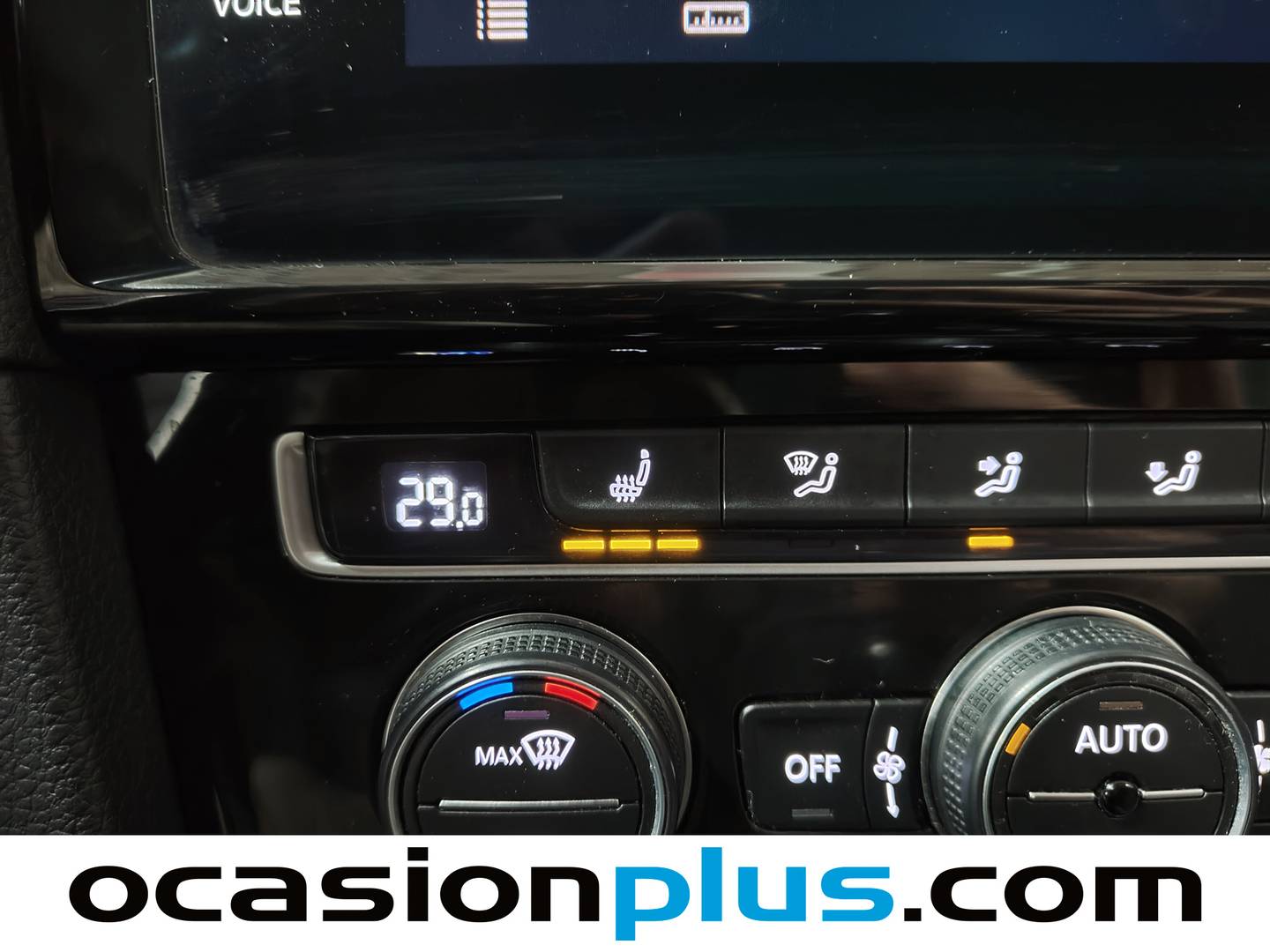 Foto Volkswagen Golf Volkswagen Golf Sport R-Line 1.5 TSI (150 CV)