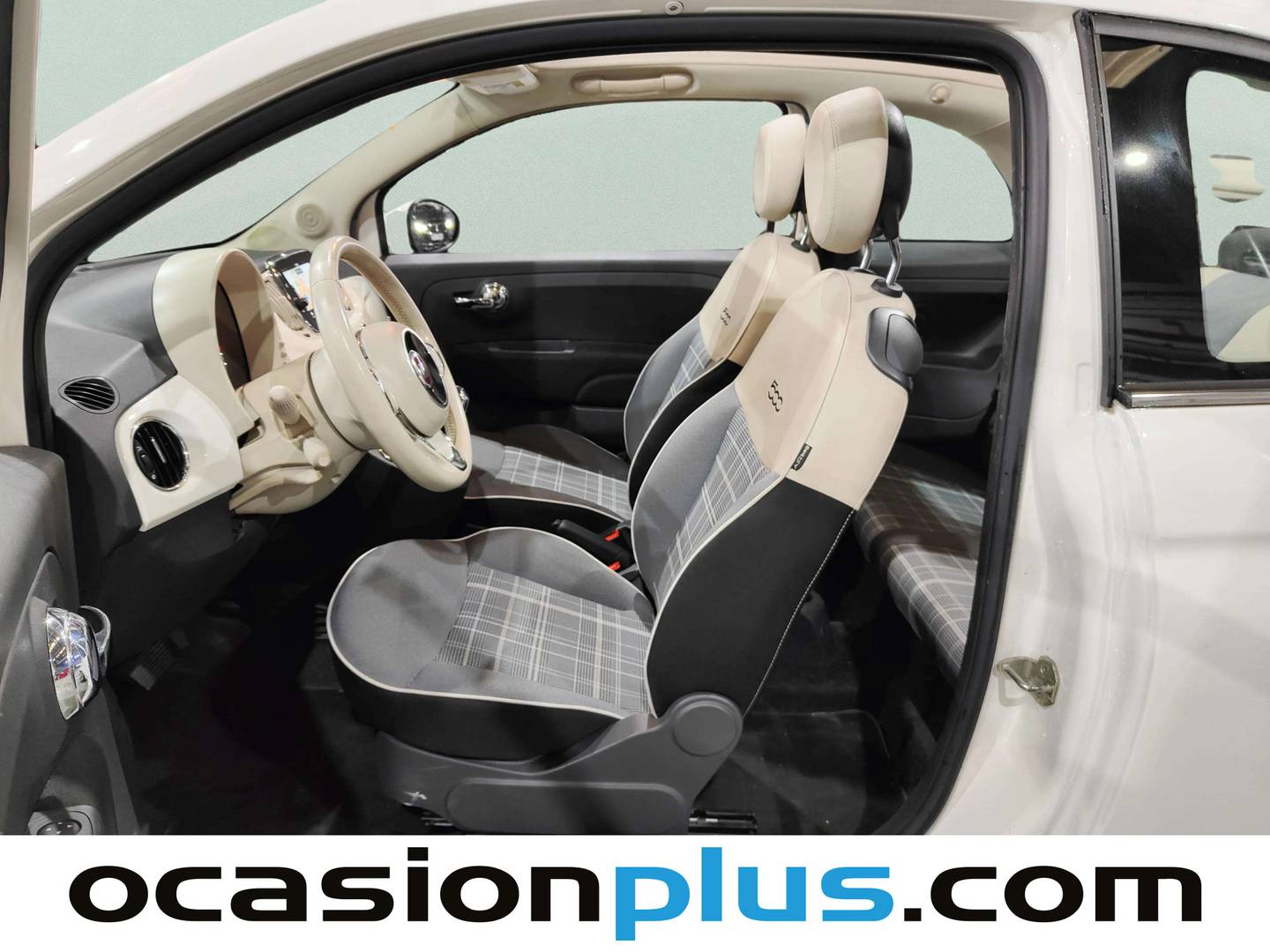 Foto Fiat 500C Fiat 500C 1.2 8v Cabrio Lounge (69 CV)