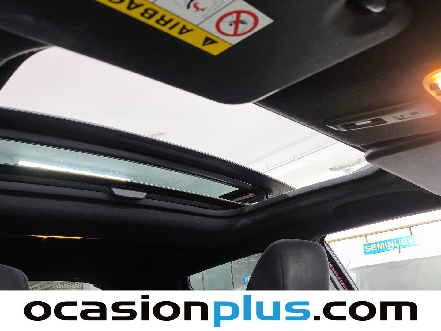 Extras y acabados del Nissan JUKE Nissan Juke 1.5 dCi N-CONNECTA 4X2 (110 CV)