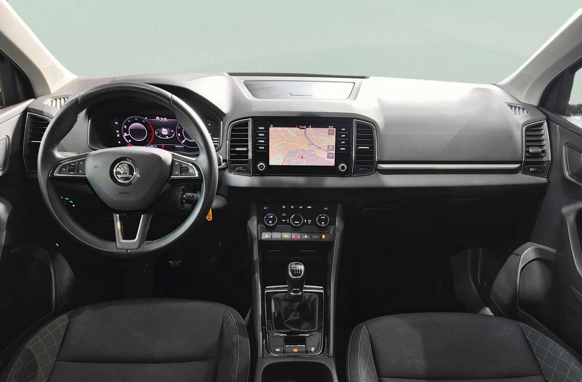 Škoda Karoq 1.6 TDI Ambition - foto 6