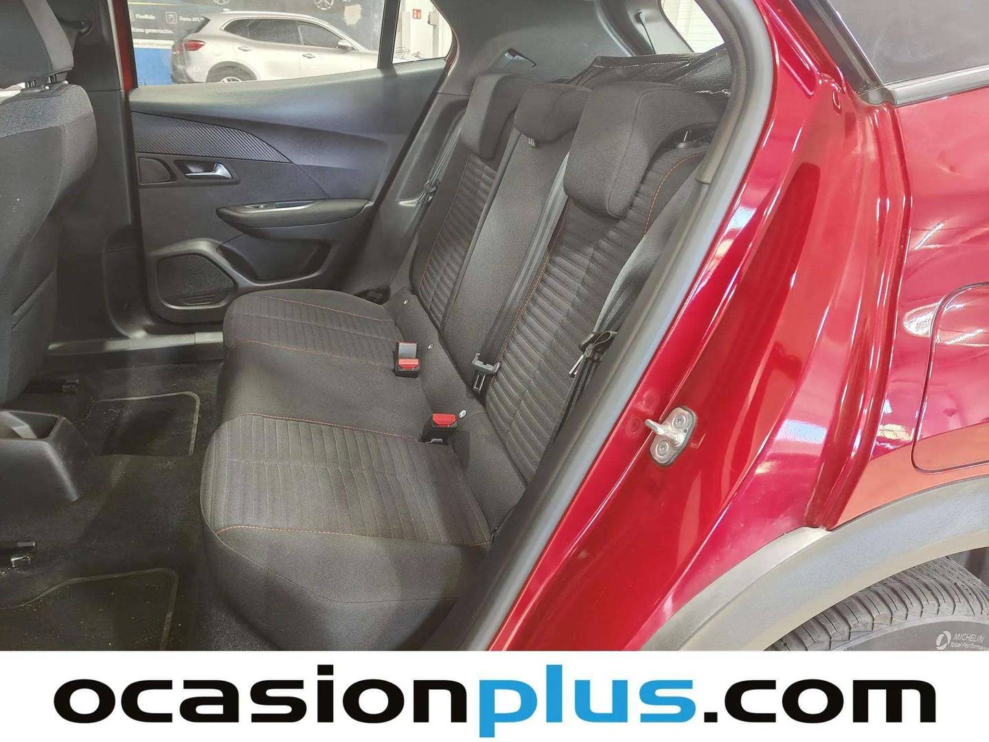 Foto asientos traseros Peugeot 2008 Peugeot 2008 Active Pack S&S PureTech (130 CV)