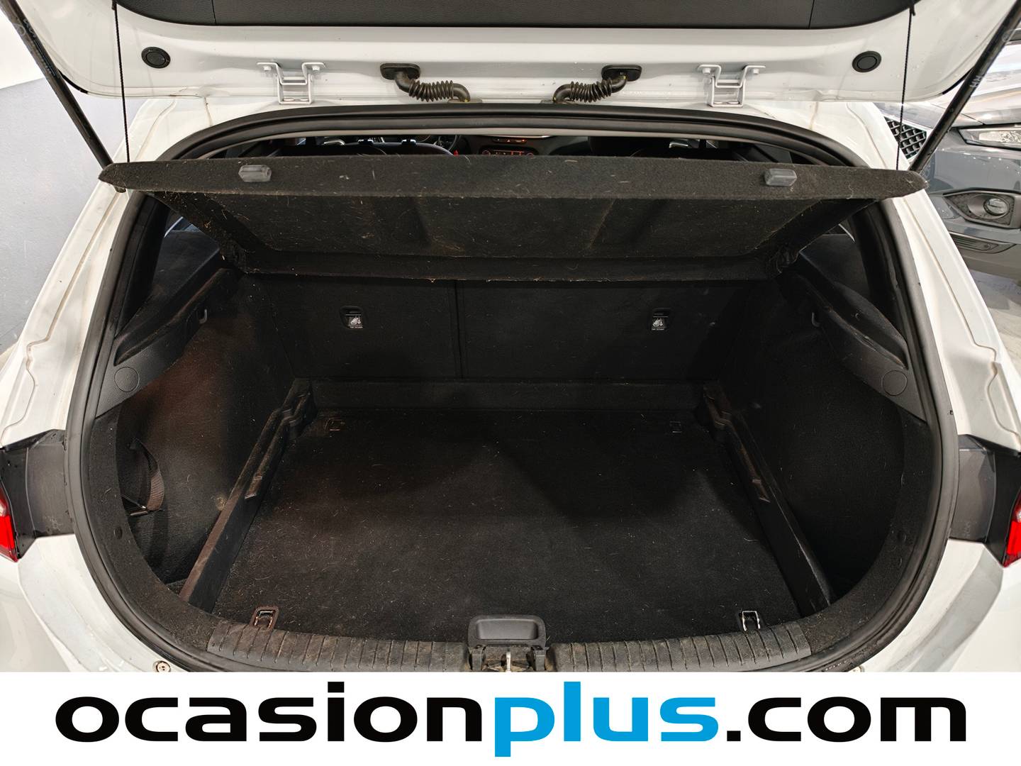 Fotos maletero KIA Ceed Kia Ceed 1.0 T-GDi Concept  (120 CV)