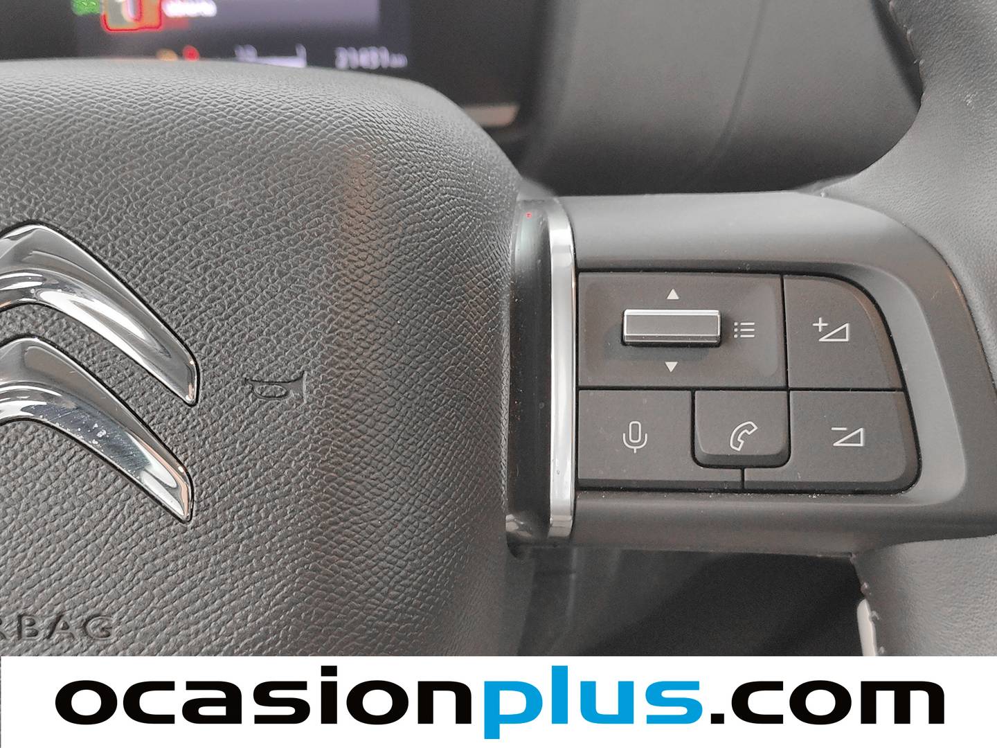 Foto Citroën C4 X Citroen C4 X PureTech 100 S&S 6v You (102 CV)