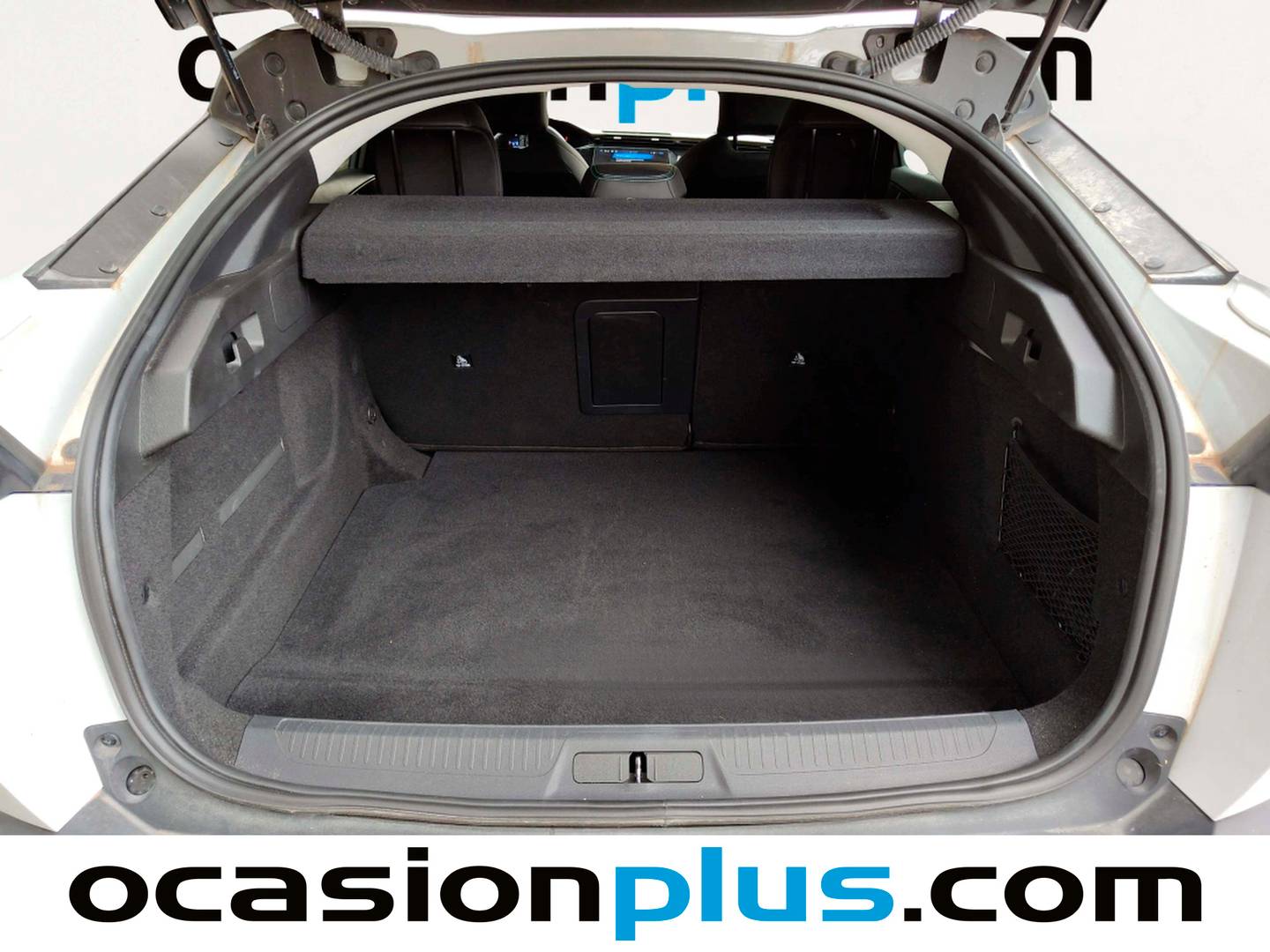 Fotos maletero Peugeot 408 Peugeot 408 Allure Hybrid eDCS6 (136 CV)