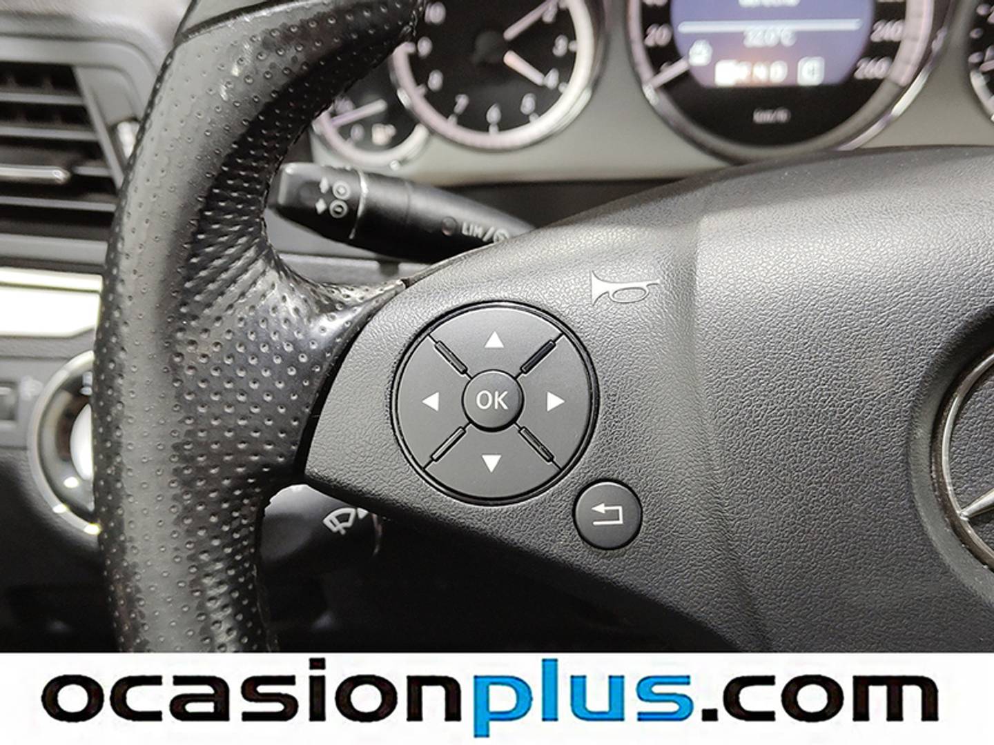 Foto Mercedes Clase E Mercedes-Benz Clase E E 200 CGI Coupé Blue Efficiency Elegance (184 CV)