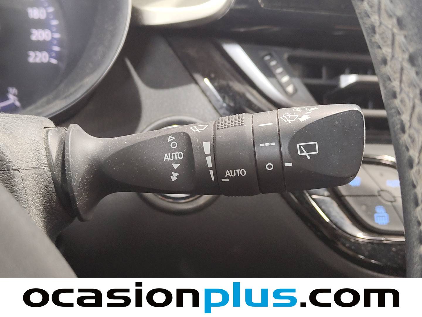 Acabados Toyota C-HR Toyota C-HR 1.8 125H Advance (122 CV)