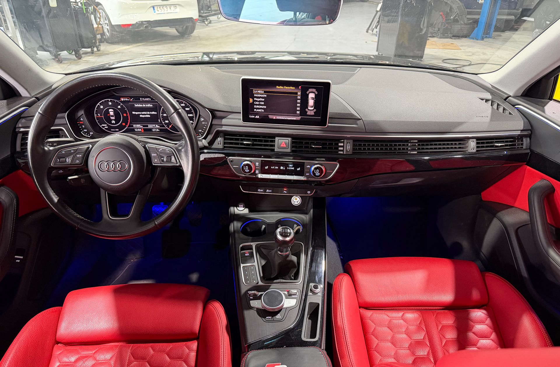 Audi A4 S line edition 2.0 TDI - foto 7
