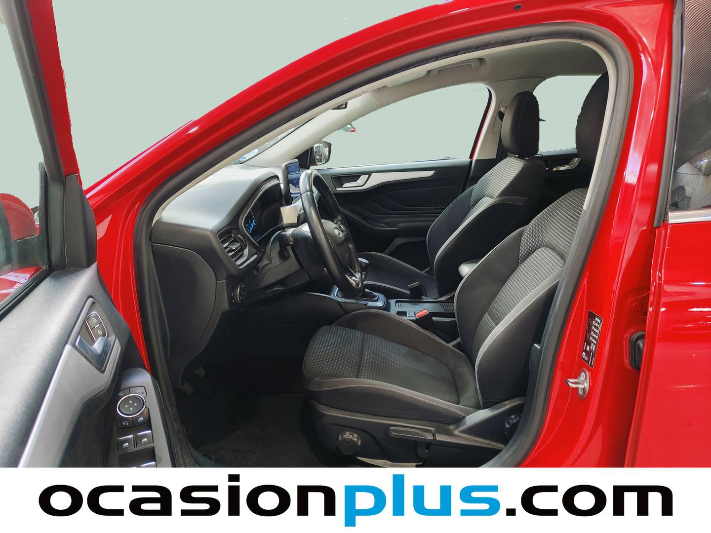 Foto asientos delanteros Ford Focus Ford Focus 1.0 Ecoboost MHEV Trend+ (125 CV)