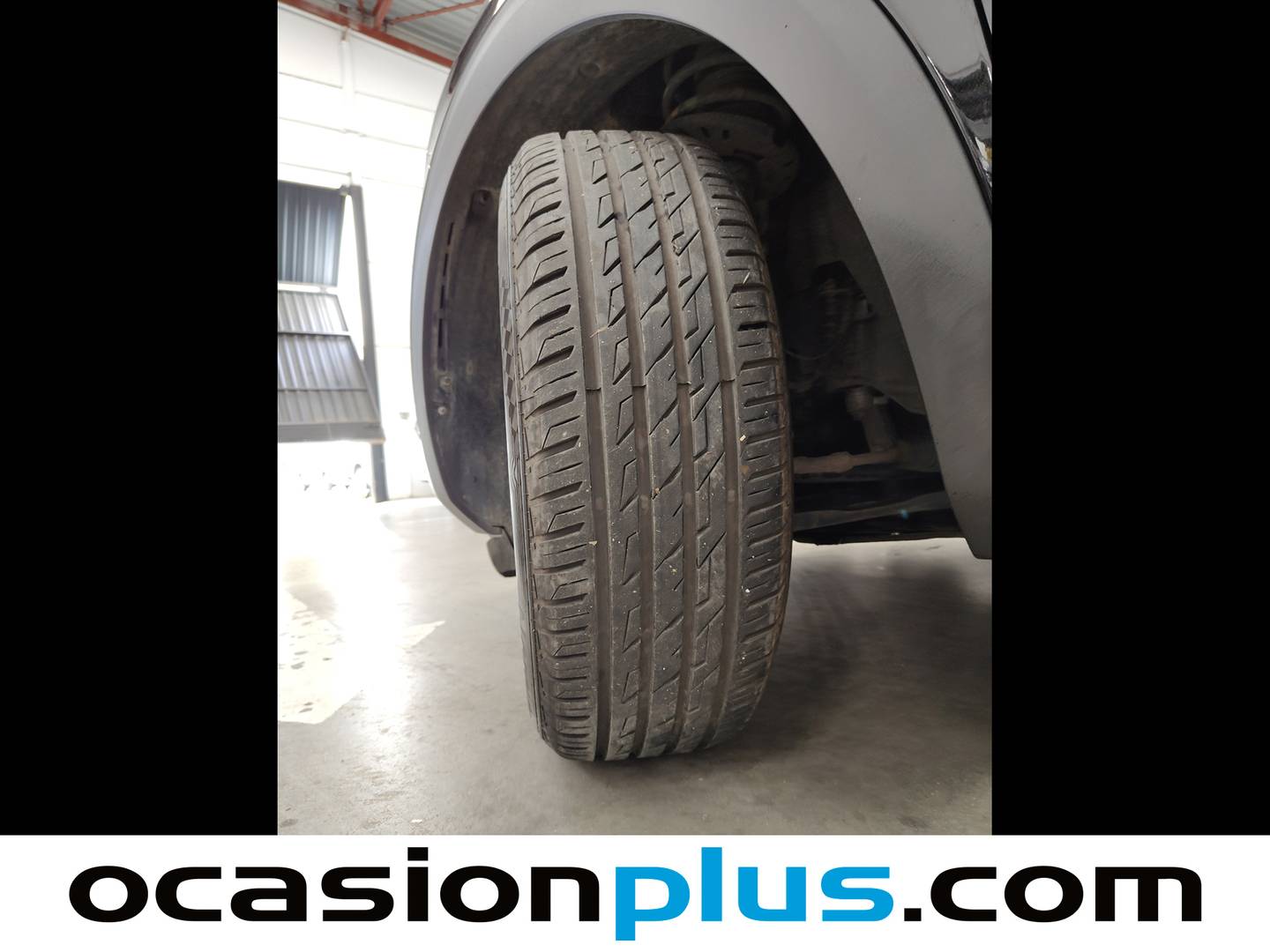 Foto Peugeot 5008 Peugeot 5008 BlueHDi 130 Active S&S EAT8 (130 CV)