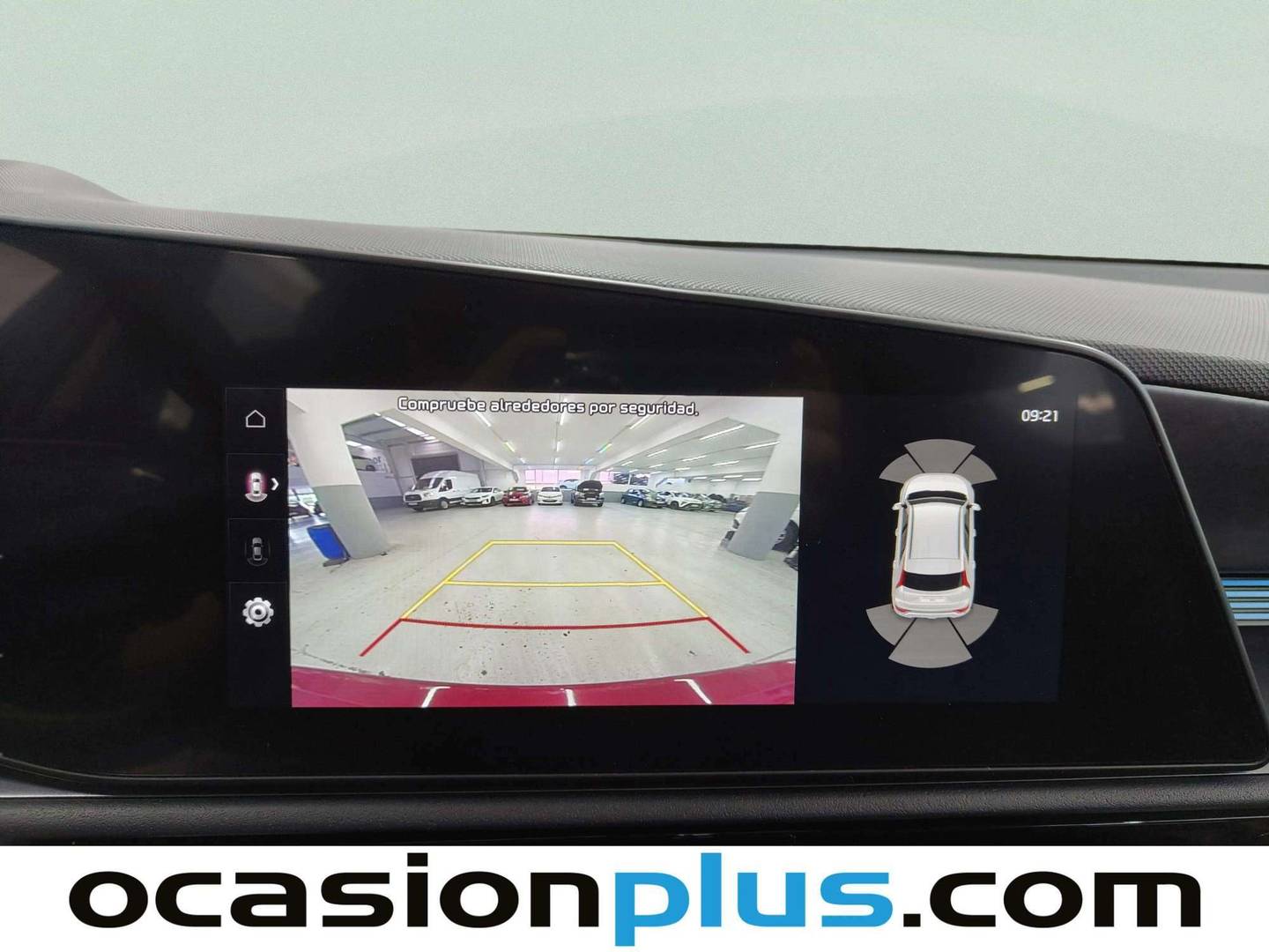 Equipamiento del KIA Niro KIA Niro 1.6 GDi HEV Híbrido Drive (141 CV)
