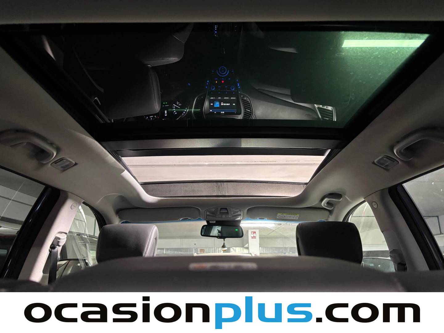 Equipamiento del Hyundai Santa Fe Hyundai Santa Fe 2.2 CRDI Tecno 4x2 Auto (200 CV)