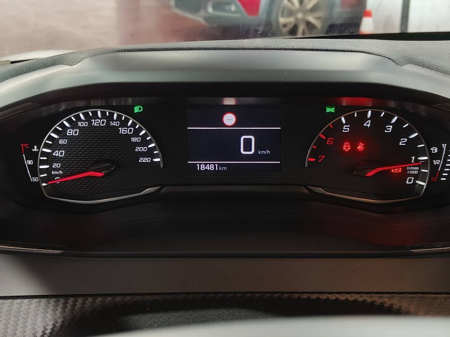 Foto Peugeot 208 Peugeot 208 PureTech 100 Allure (100 CV)