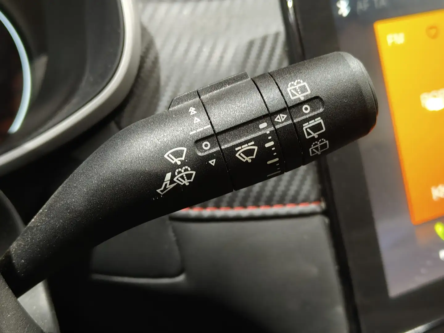 Foto MG ZS MG ZS 1.5 Luxury (106 CV)