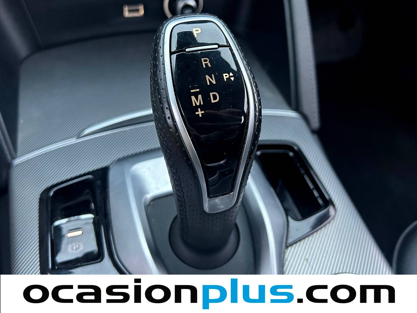 Foto Alfa Romeo Stelvio Alfa Romeo Stelvio 2.0 Gasolina Sprint Q4 Auto (200 CV)