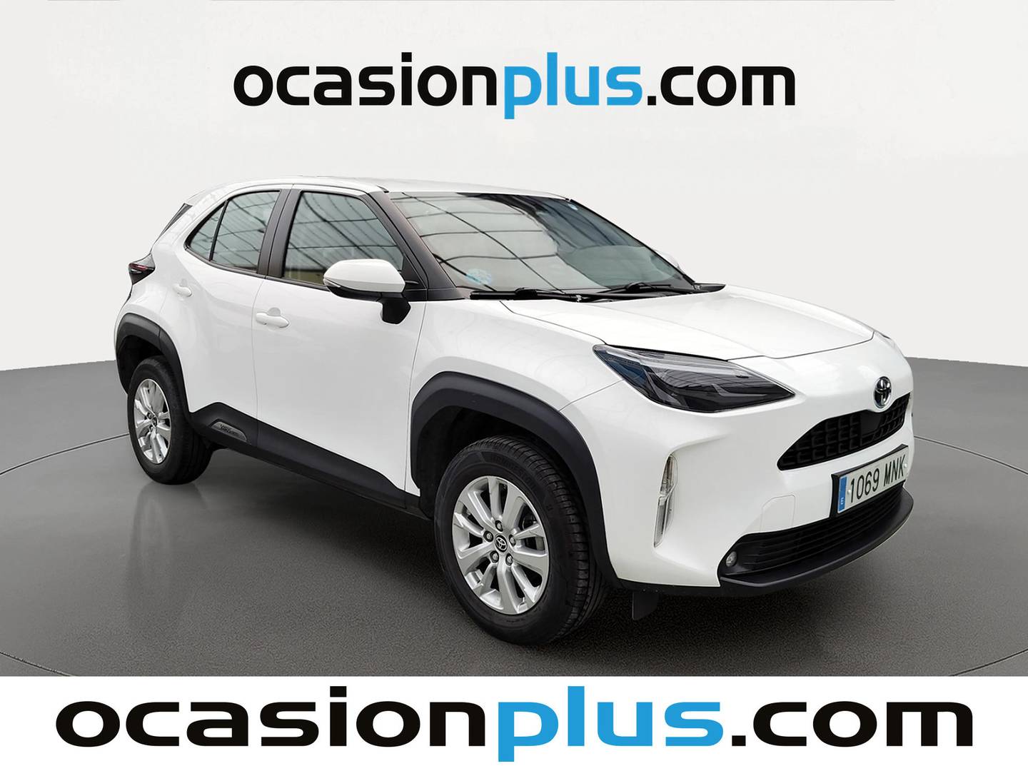 Foto delantera Toyota Yaris Cross Toyota Yaris Cross 120H Business Plus (116 CV) izquierda