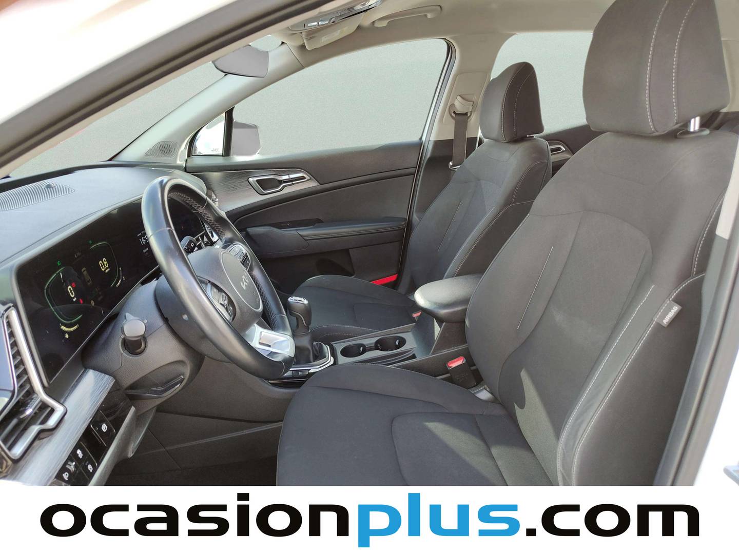 Foto KIA Sportage Kia Sportage 1.6 CRDi MHEV Business 4x2 (136 CV)