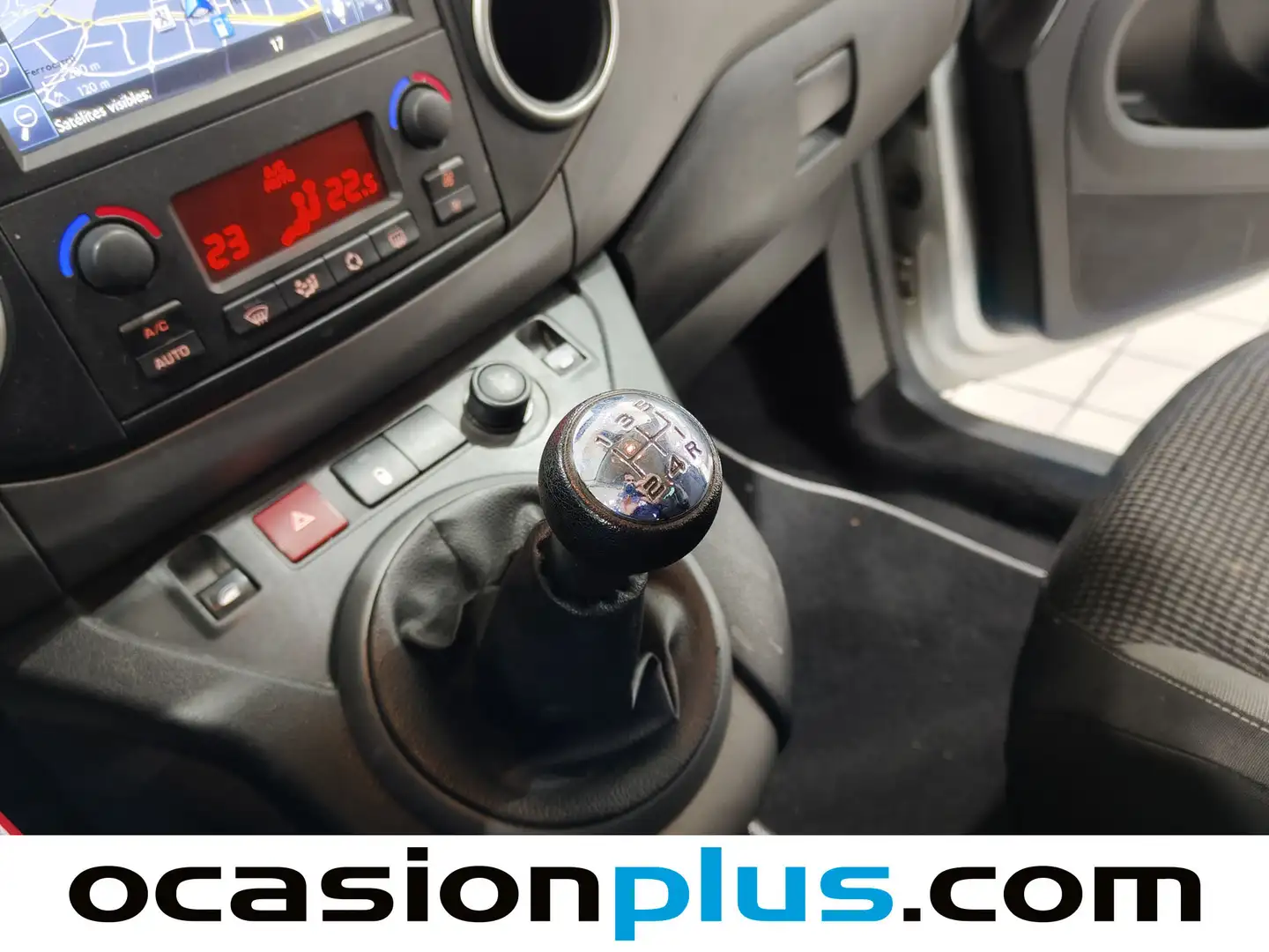 Foto Peugeot Partner Peugeot Partner Tepee Tepee BlueHDi 100 Outdoor (100 CV)