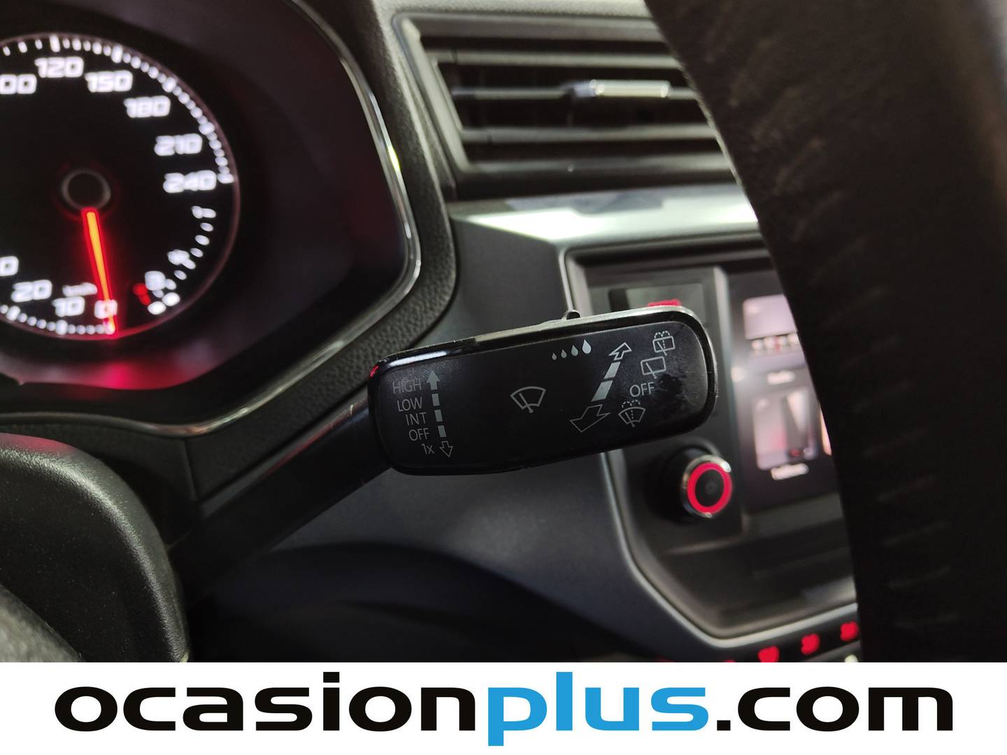 Foto Seat Arona SEAT Arona 1.6 TDI S&S Style (115 CV)