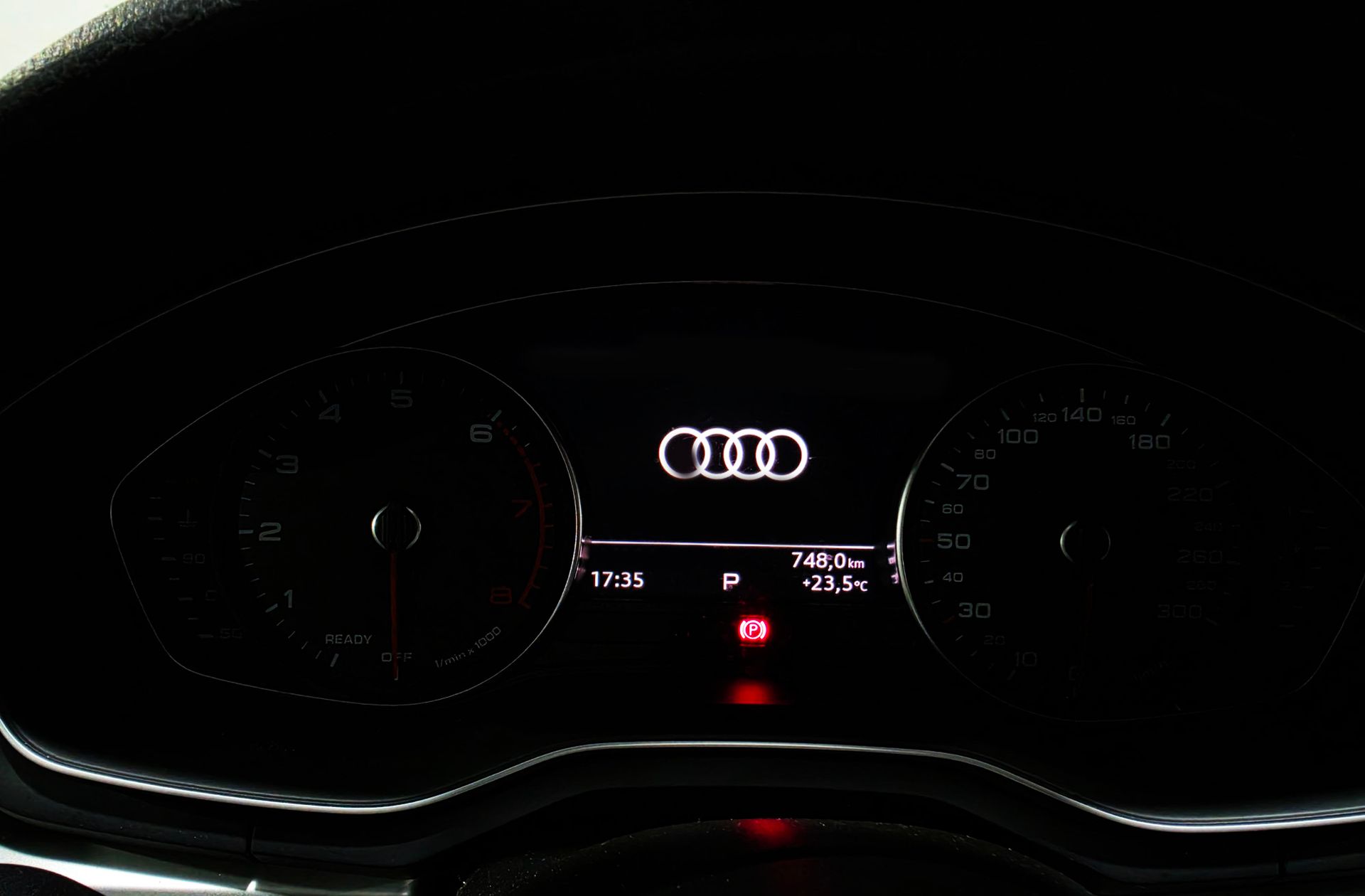 Audi A4 Avant Advanced 35 TFSI S tronic - foto 24