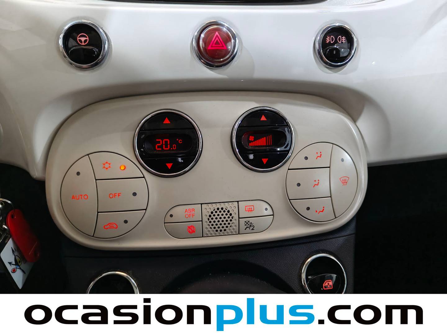 Equipamiento del Fiat 500 Fiat 500 1.0 Hybrid Dolcevita (70 CV)