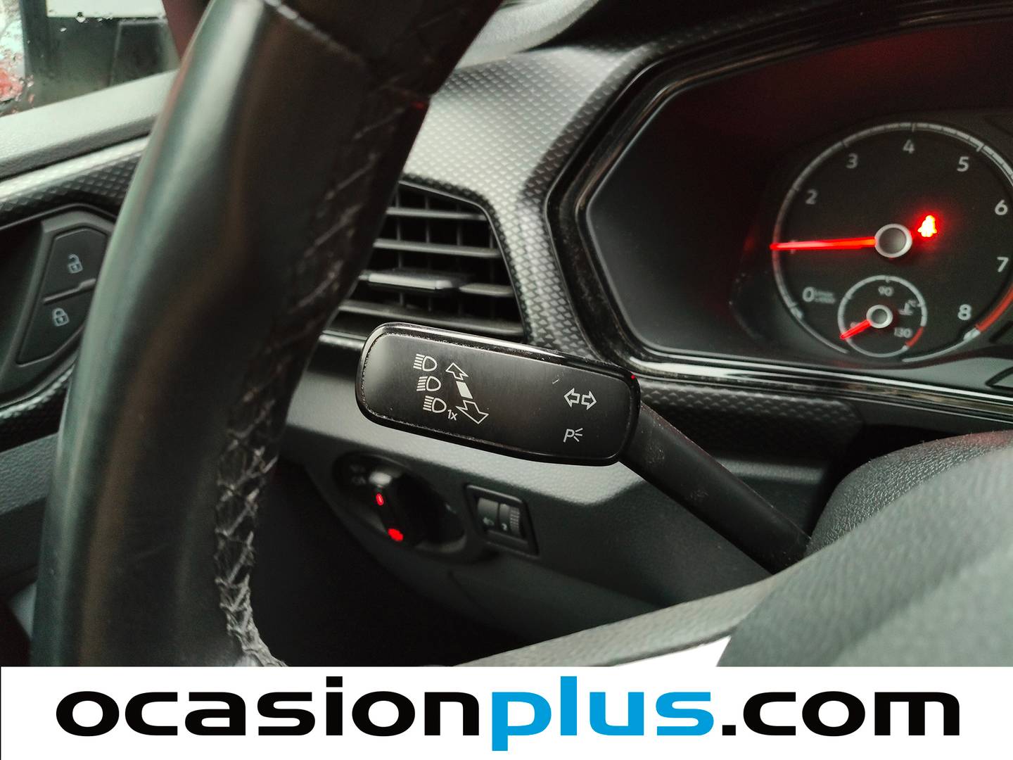 Foto Volkswagen T-Cross Volkswagen T-Cross Advance 1.0 TSI  (115 CV)