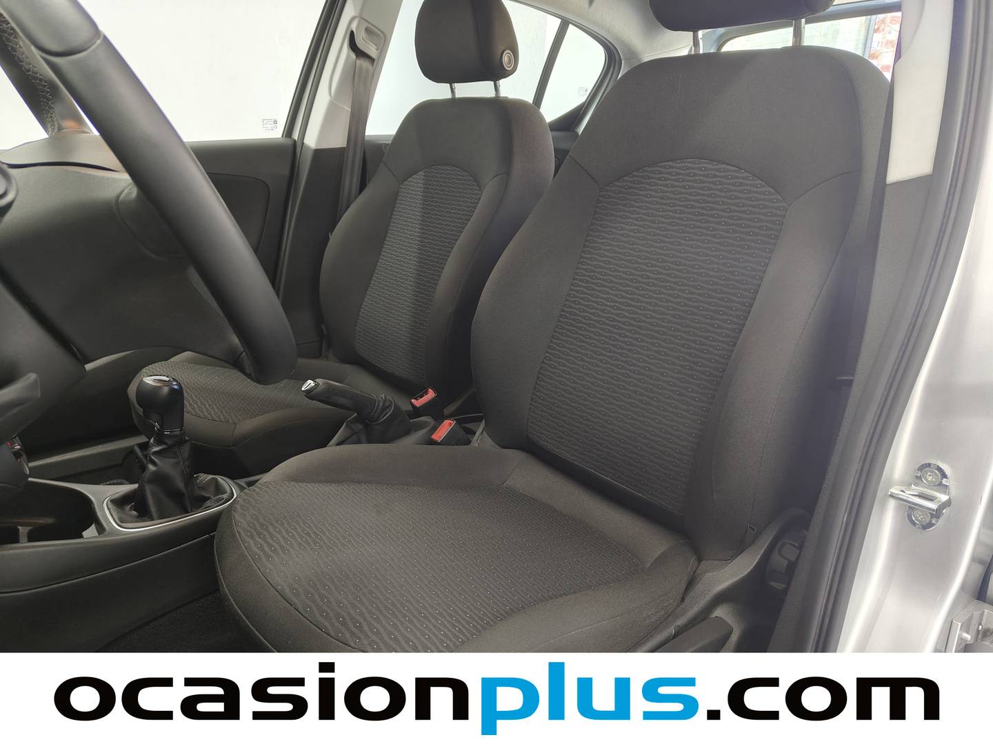 Foto asientos delanteros Opel Corsa Opel Corsa 1.4 Selective (90 CV)