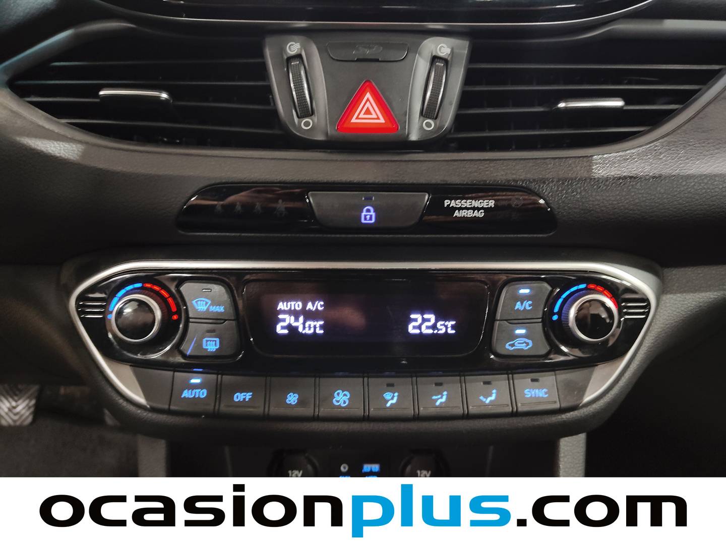 Foto Hyundai i30 Hyundai i30 CW CRDI Tecno Sky (110 CV)