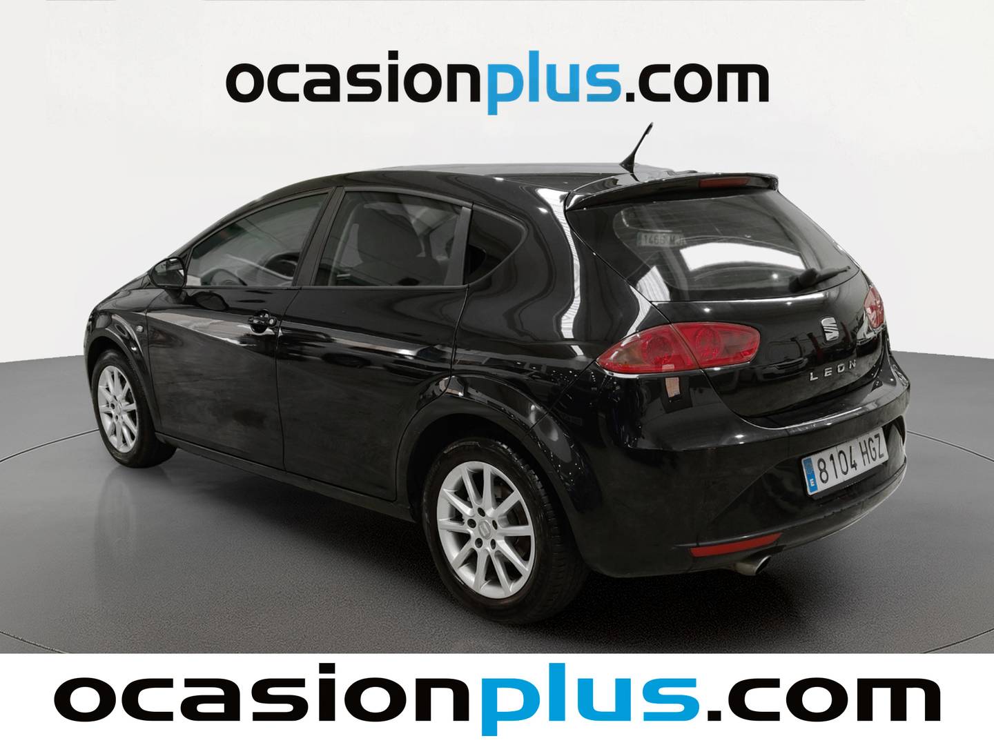 Foto trasera Seat León Seat León 1.6 TDI Reference Copa (105 CV) izquierda