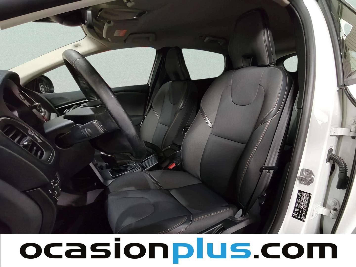 Foto asientos delanteros Volvo V40 Cross Country Volvo V40 Cross Country D2 Cross Country Auto (120 CV)