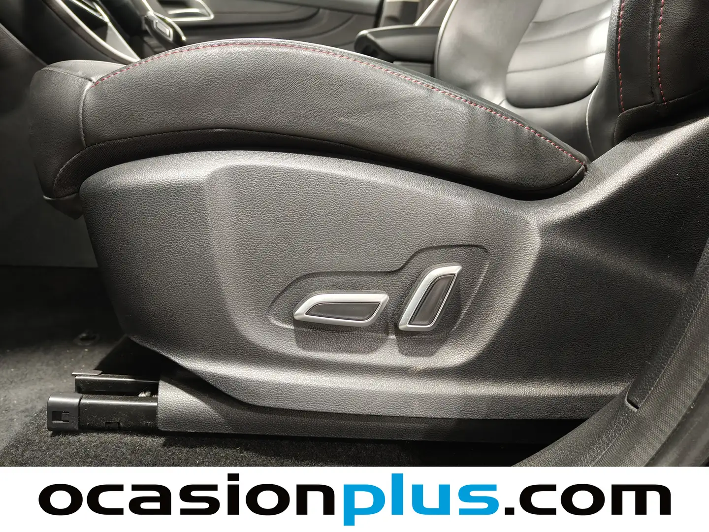 Foto MG HS MG HS 1.5 Turbo GDI Luxury DCT (162 CV)