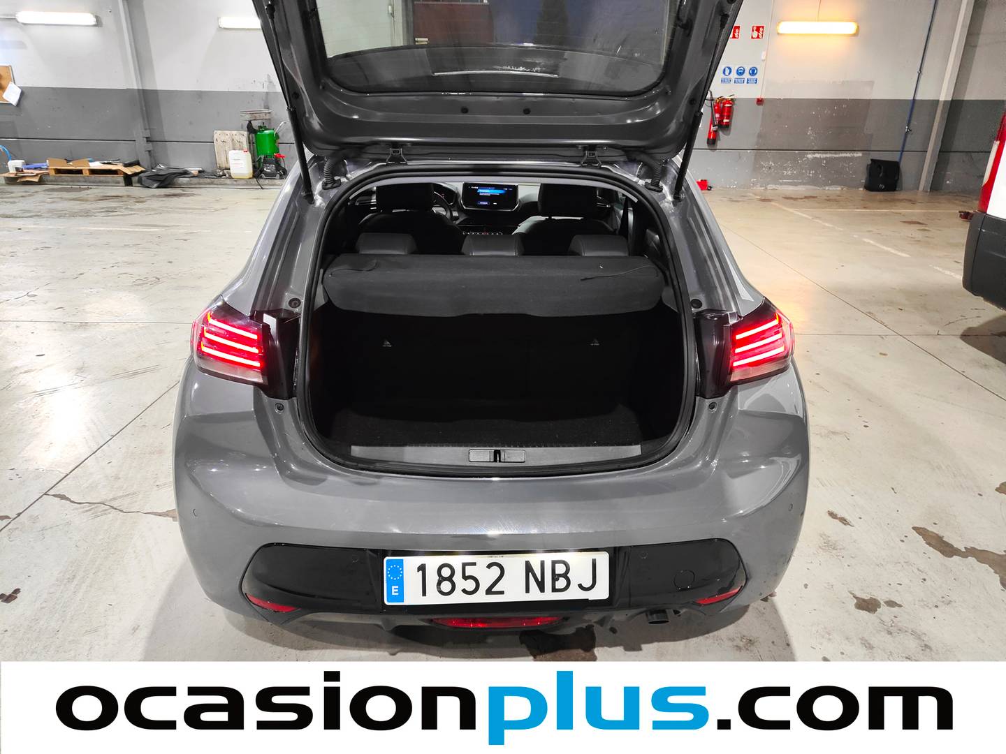 Foto Peugeot 208 Peugeot 208 PureTech 100 Allure (100 CV)