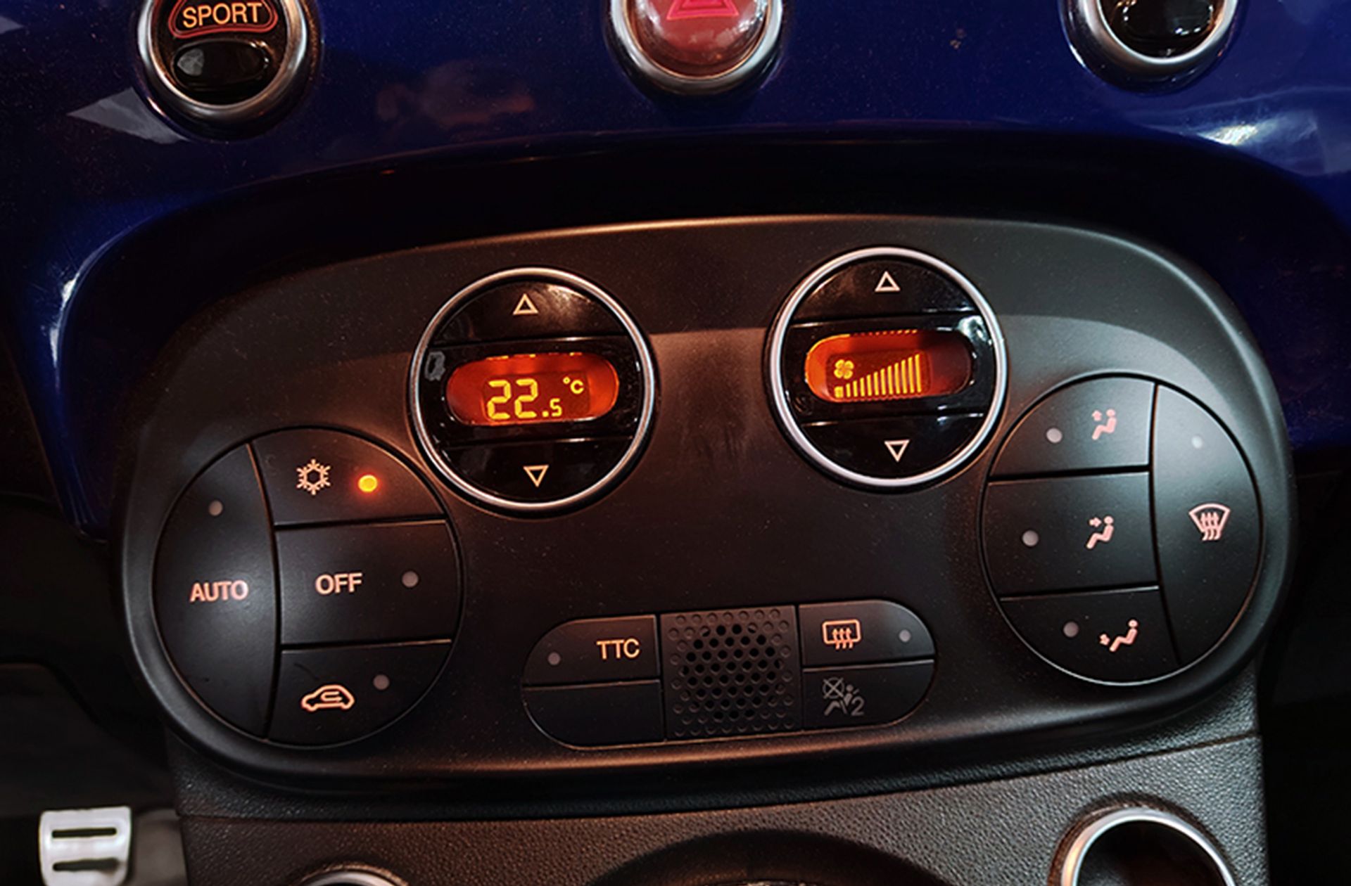 Abarth 500 1.4 16v T-Jet 595 - foto 24