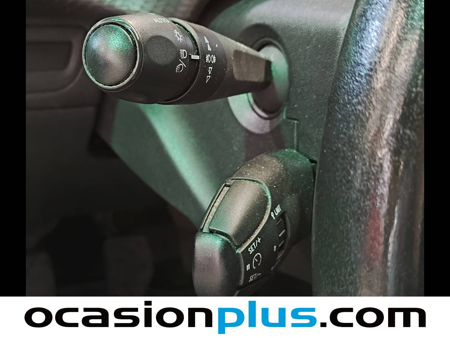 Foto Peugeot 208 Peugeot 208 PureTech Signature (82 CV)