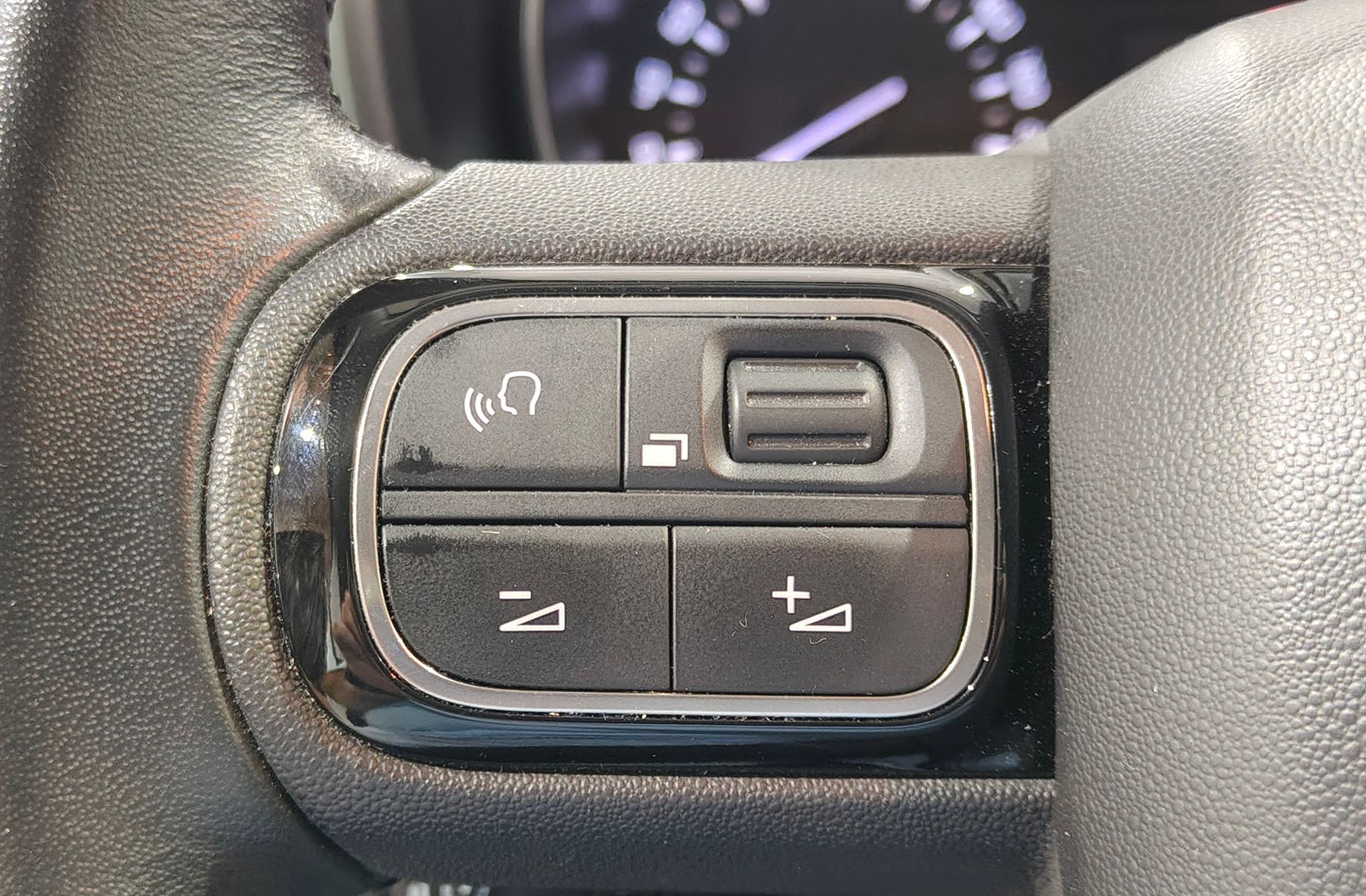 Citroën Berlingo PureTech 110 Talla M Shine - foto 26