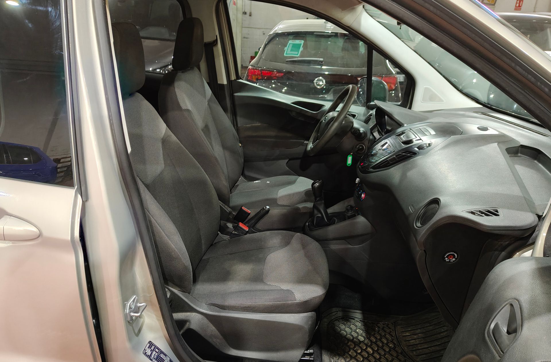 Ford Tourneo Courier 1.0 EcoBoost Ambiente - foto 14