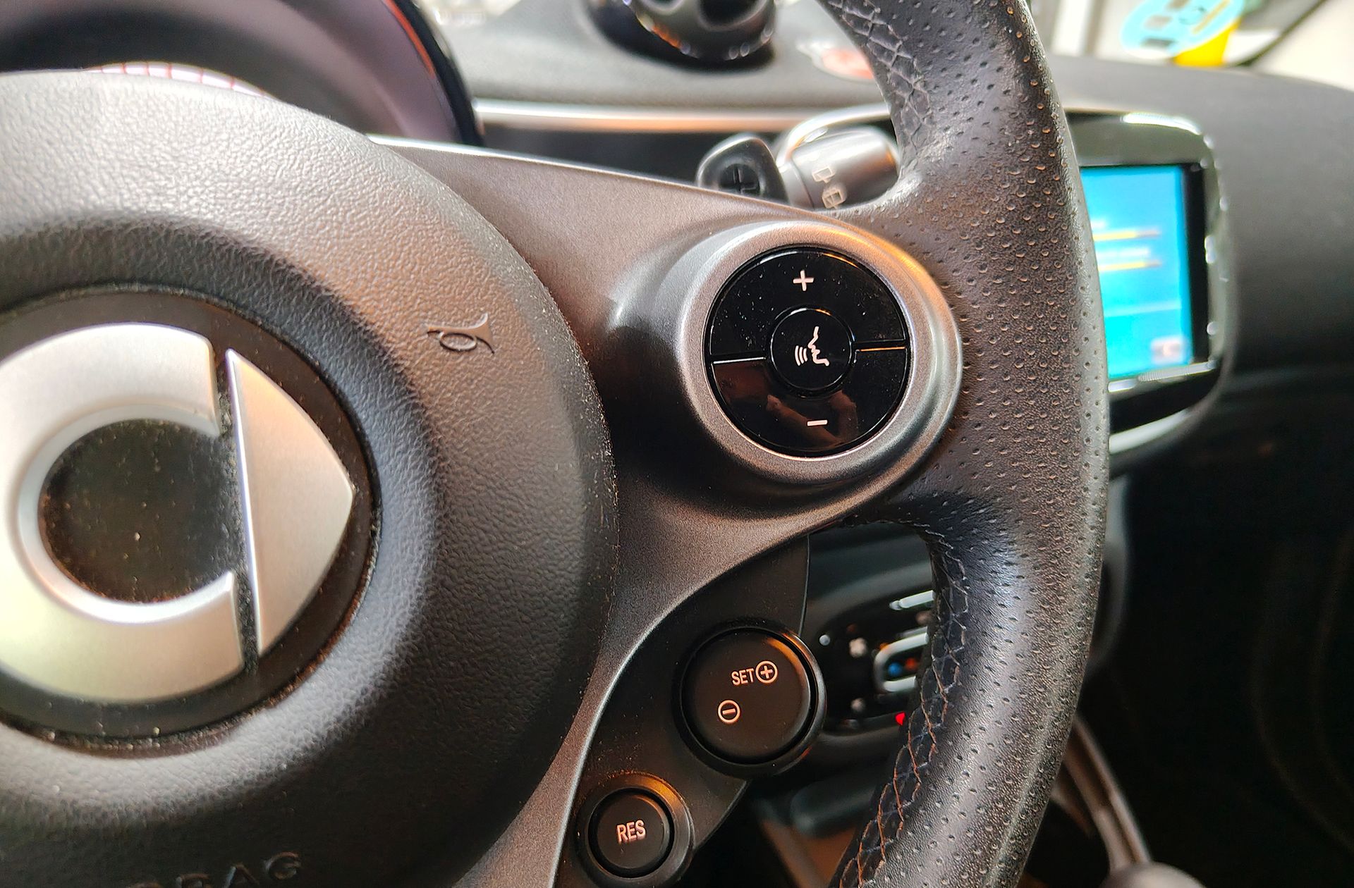 smart fortwo Coupe 66 Passion - foto 32
