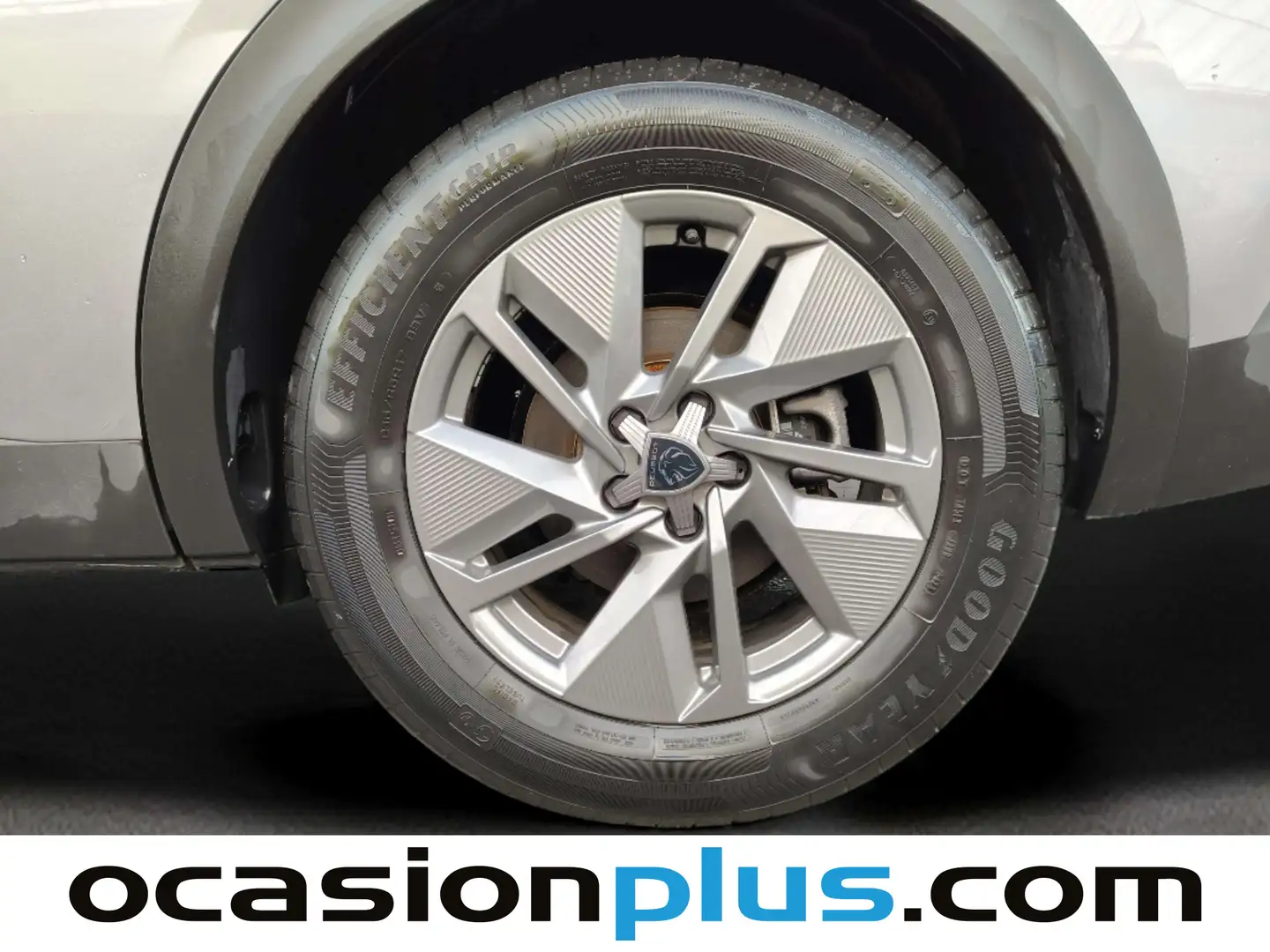 Foto Peugeot 408 Peugeot 408 Allure PHEV 180 e-EAT8 (181 CV)