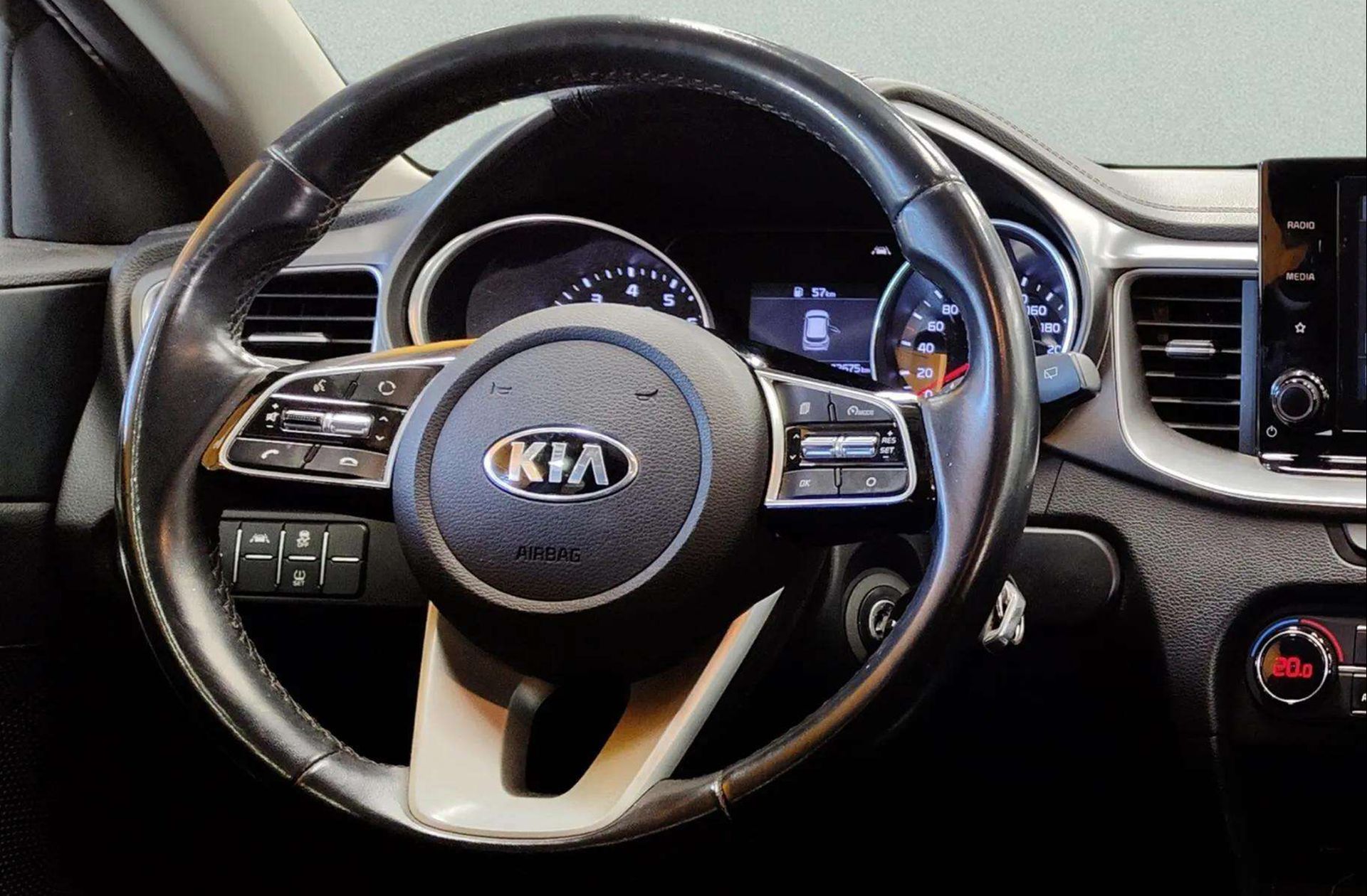Kia XCeed 1.0 T-GDi Drive - foto 24